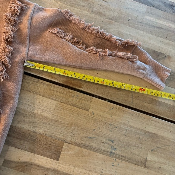 Fanco Tan Fringe Sweater S - Picture 6 of 9